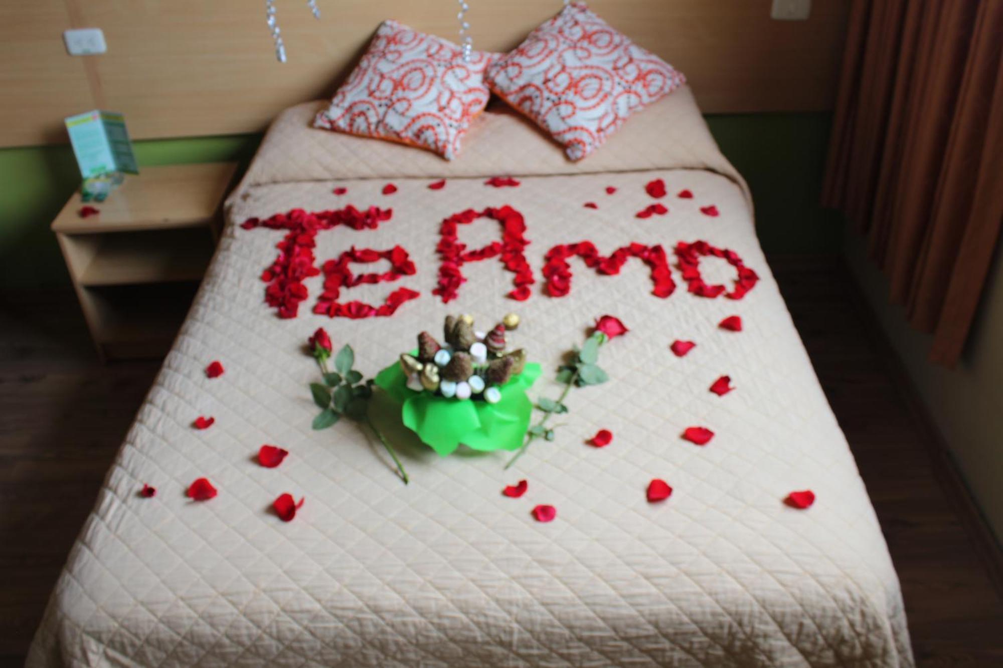 Hostal Terra 3 - Base Aerea Quito Exterior photo