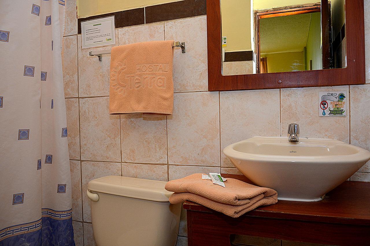 Hostal Terra 3 - Base Aerea Quito Exterior photo