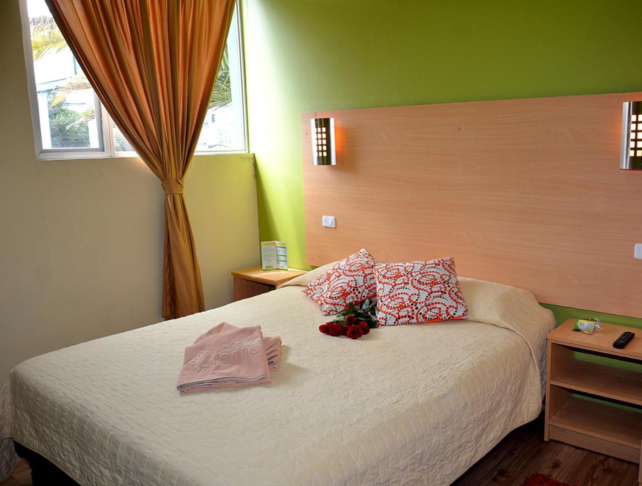 Hostal Terra 3 - Base Aerea Quito Exterior photo